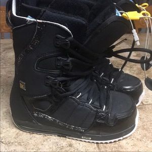 Burton Sapphire Snowboard Boots - Size 6.5